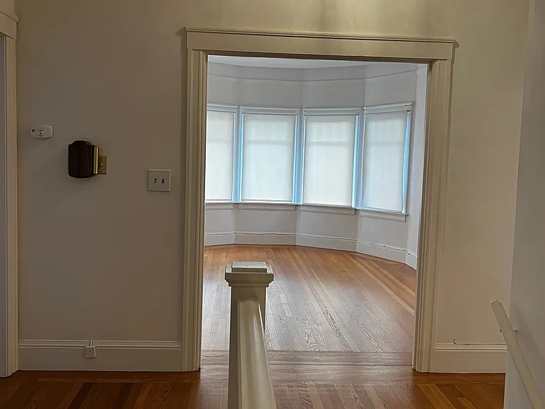 728 Walker Ave — Photo 5
