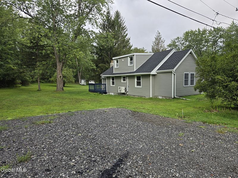 5th image of 11 Englewood Avenue