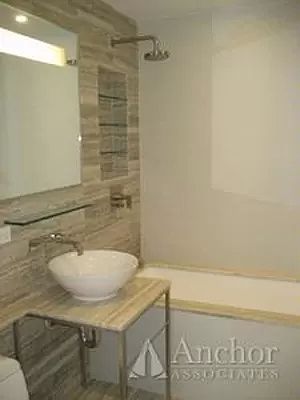 5th image of 322 W 57th St APT 32R