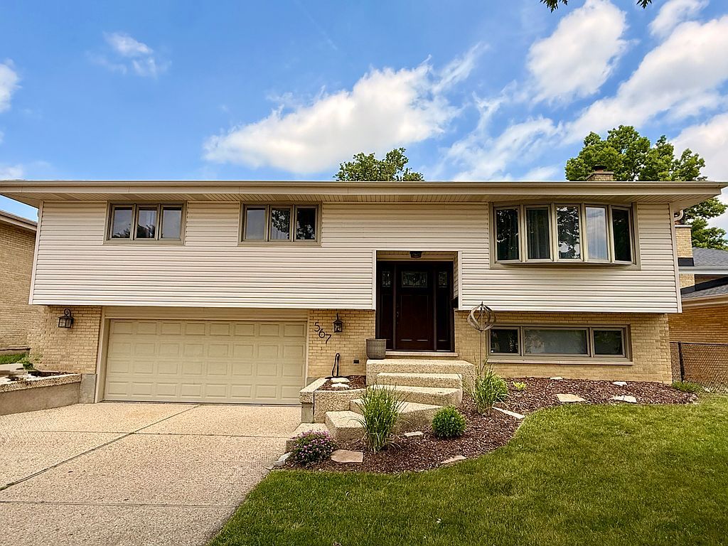 567 Irmen Dr - Property Image