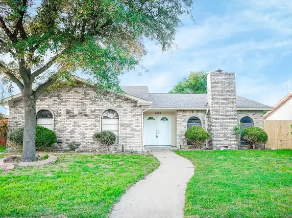 2809 Flagstone Dr, Garland, TX 75044