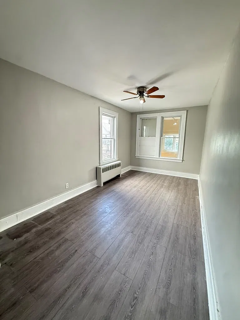 2 bed, $2,500 — Photo 2