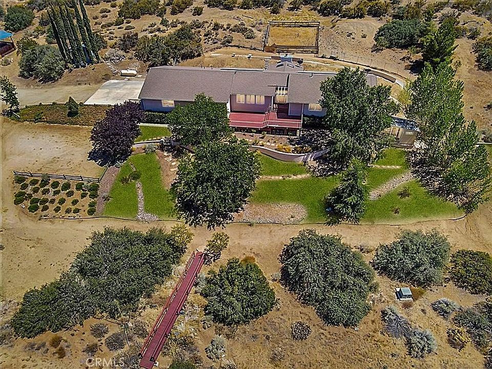 1st image of 756 E Juniper Ridge Ln