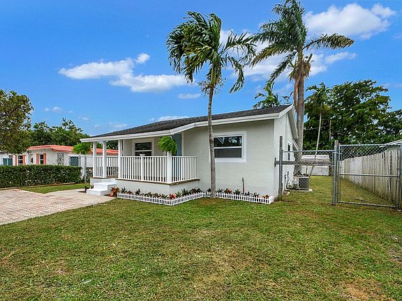 4th image of 1316 Rainbow Avenue