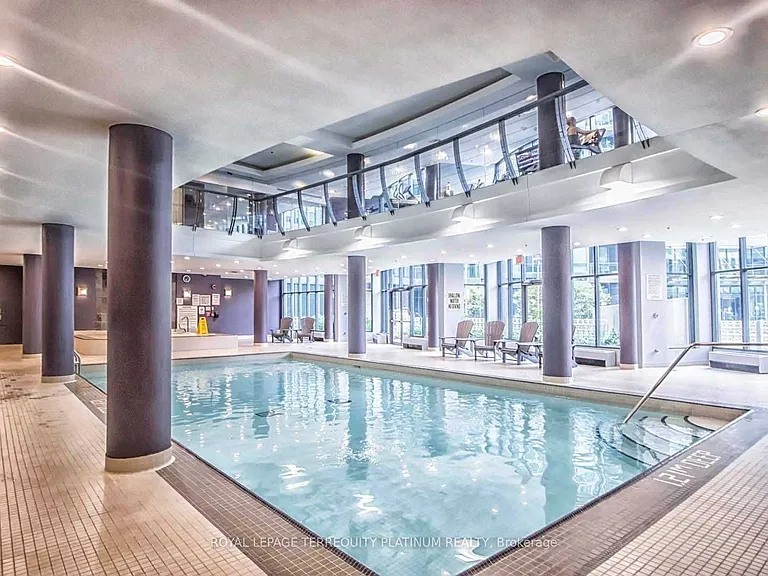 231 Fort York Blvd #628 — Photo 8