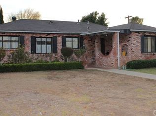 17024 Saticoy St, Van Nuys, CA 91406