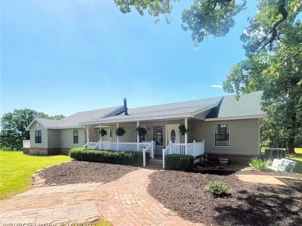 106219 S 4757th Rd, Muldrow, OK 74948