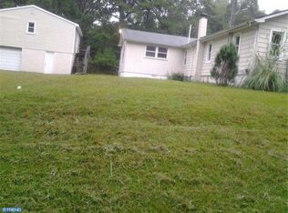 26 Henry Rd, Gibbsboro, NJ 08026