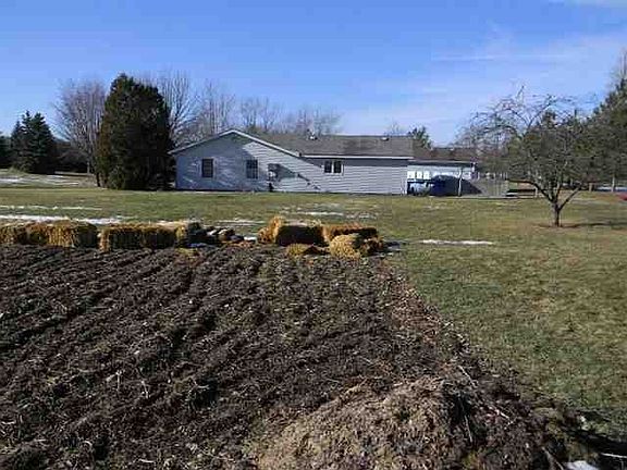 5th image of 1330 N Buena Vista Rd