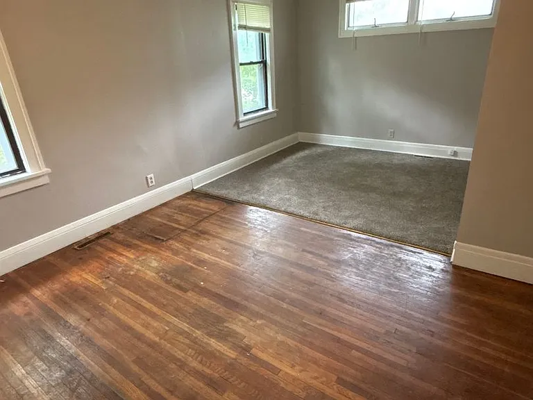4711 Camden Ave N — Photo 3