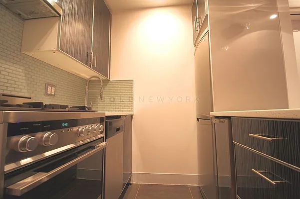 Rented by Bold New York | media 5