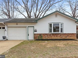 746 W Birchtree Ln, Claymont, DE 19703