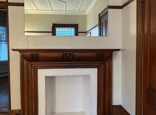 344 Broadway APT 1, Newport, RI 02840