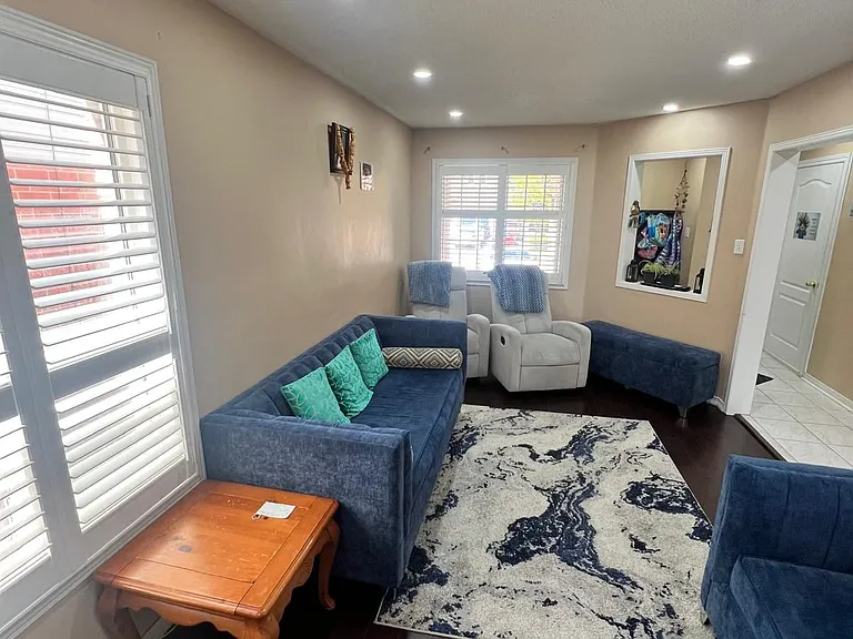 14 Needlewood Ln — Photo 2