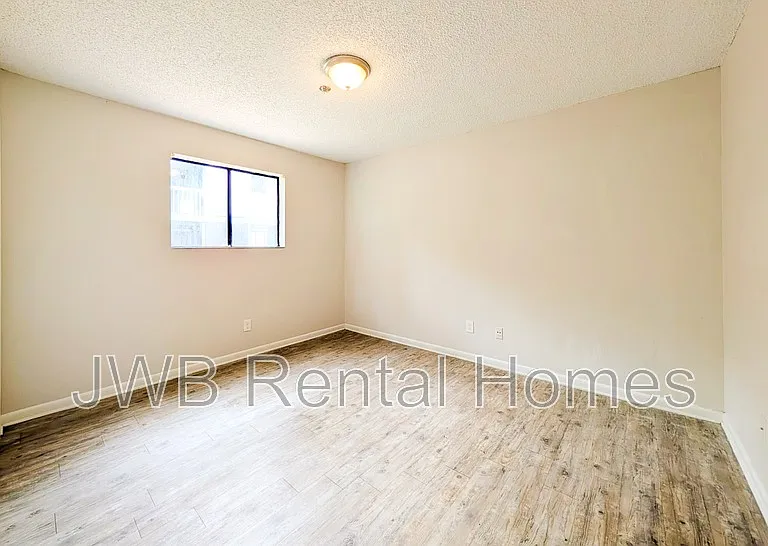 5224 Westchase Ct #3 — Photo 11