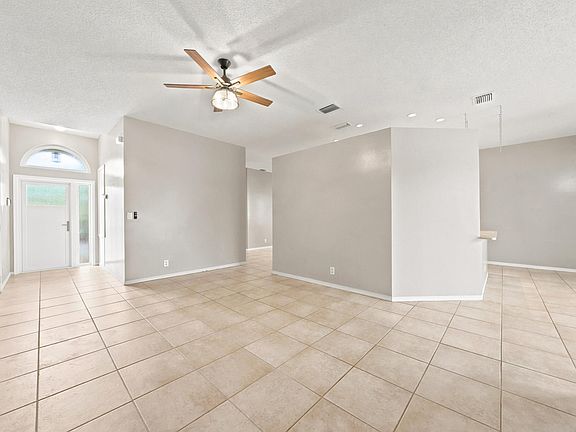 4th image of 16208 OPAL CREEK Drive