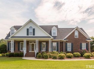 3636 Praed Pl, Fuquay Varina, NC 27526