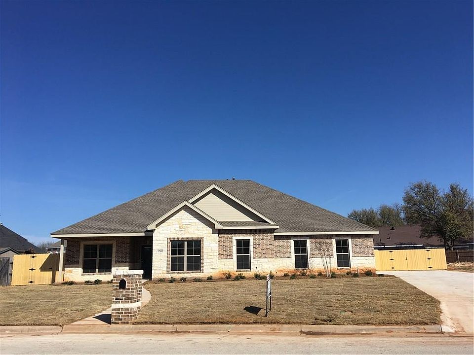 1st image of 1709 Lakeway Dr