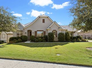 5221 Sendero Dr, Benbrook, TX 76126