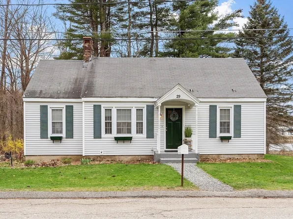 29 Lake Ave, Templeton, MA 01468