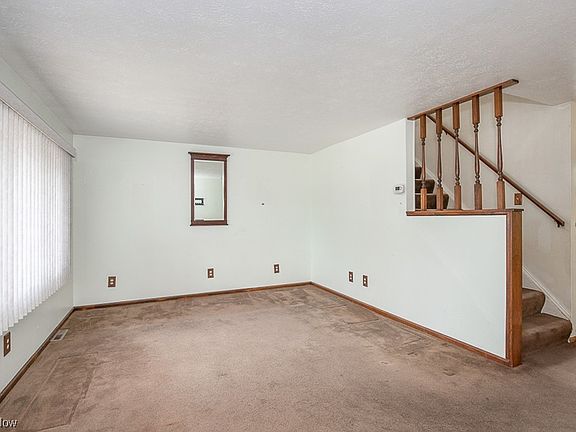 5th image of 6322 Ledgebrook Dr