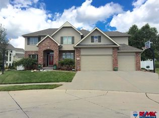 4403 N 193rd Cir, Elkhorn, NE 68022
