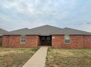 502 N Chicago Ave APT B, Lubbock, TX 79416