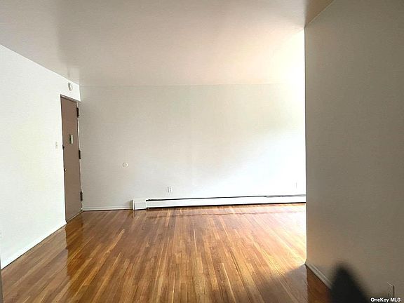 4th image of 400 N Corona Ave APT B11