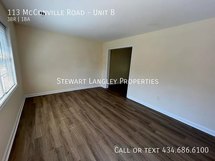 3 bed, 912 sqft, $1,105 — Photo 1
