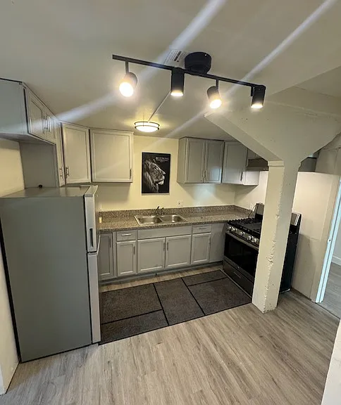 7408 Outlook Ave #A — Photo 50