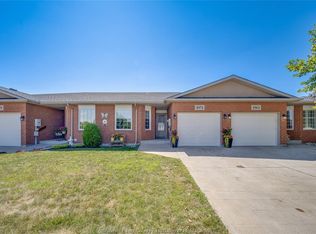 1971 Luxury Ave, Windsor, ON N8P 1W9