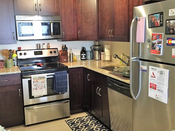 3rd image of 2650 N Lakeview Ave APT 3405