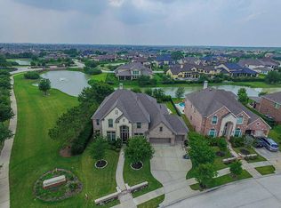 17503 Broad Bend Dr, Cypress, TX 77433