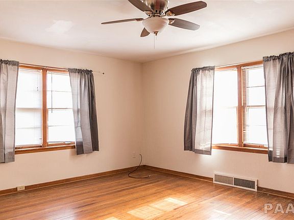 4th image of 505 W Franklin St