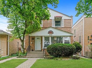 2906 W Jerome St, Chicago, IL 60645