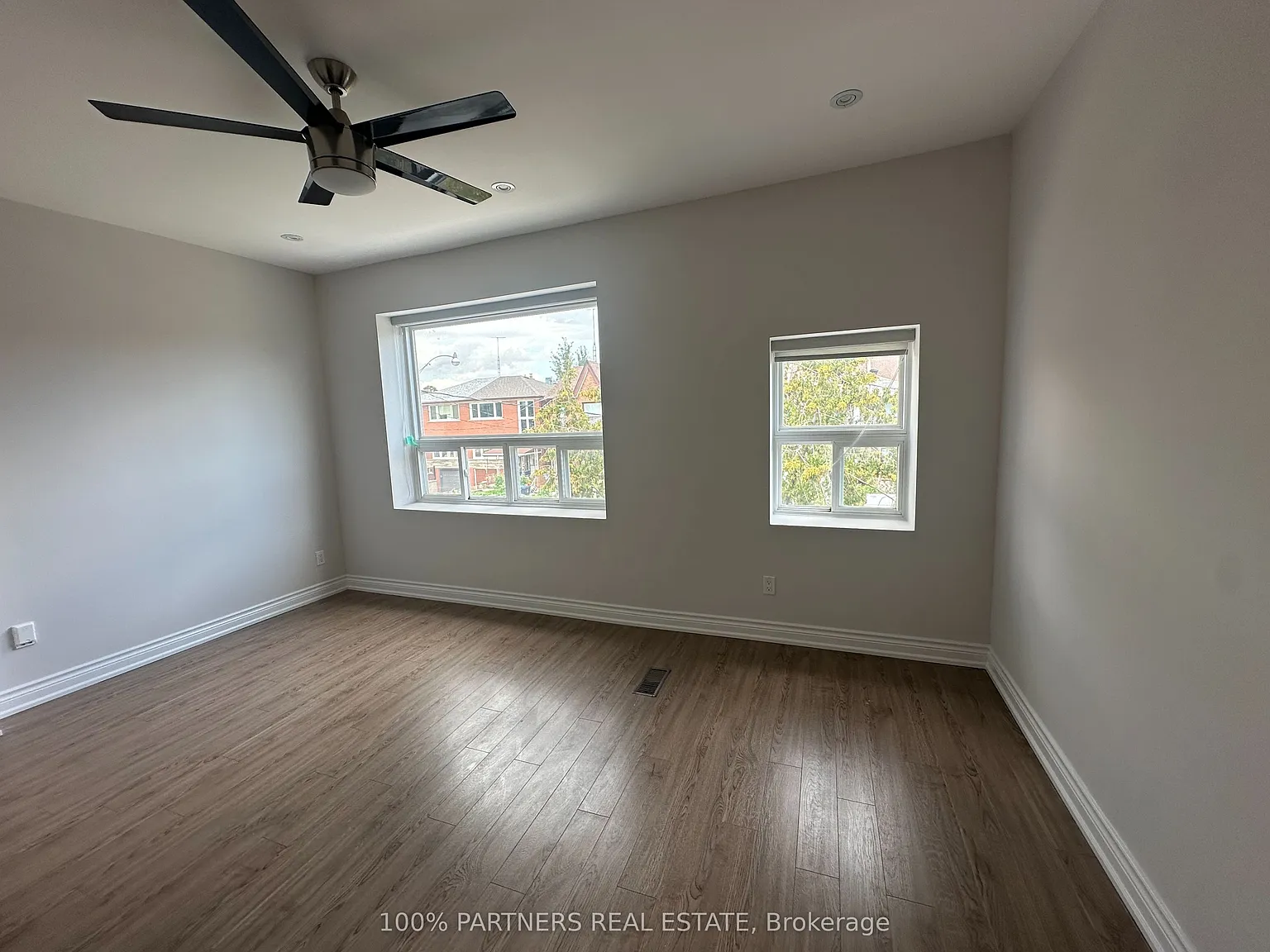 4 bed, $4,000 — Photo 2