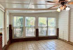 2560 Wood Valley Dr — Photo 15