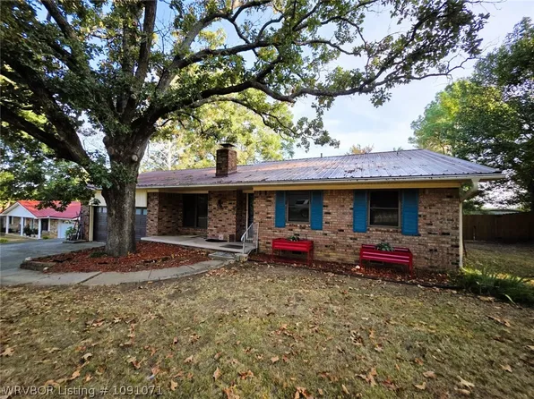 107 Trayce St, Poteau, OK 74953