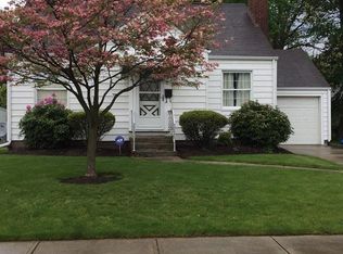 3721 10th St SW, Canton, OH 44710