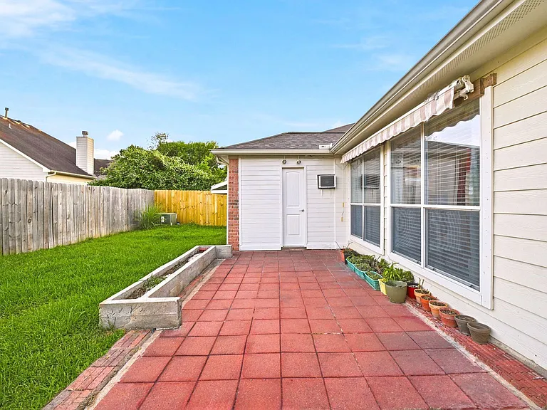 6931 Hamilton Falls Ln — Photo 33