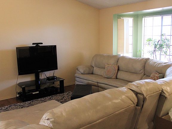 4th image of 3682 Sandpiper Dr