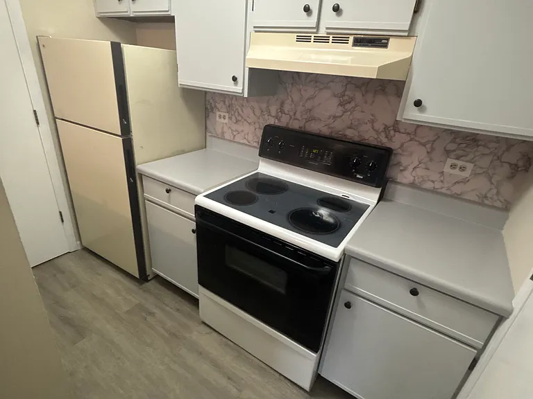 4302 W Shamrock Ln #2C — Photo 5