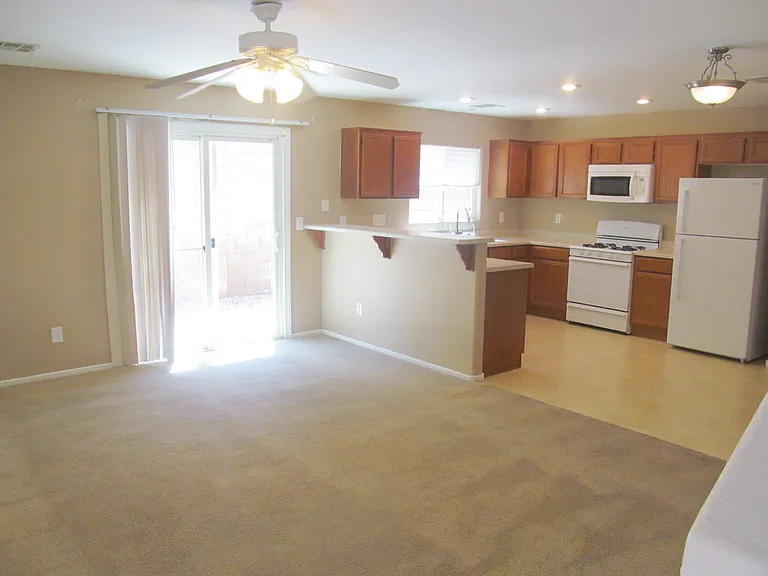 8257 Time Machine Ave — Photo 3