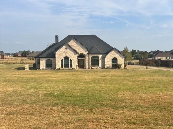 3177 Belmont Ln, Terrell, TX 75160