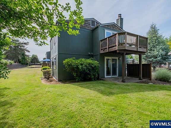 4th image of 2864 Newton Pl