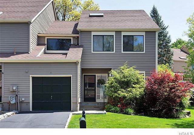 1st image of 31 Manor House Ln