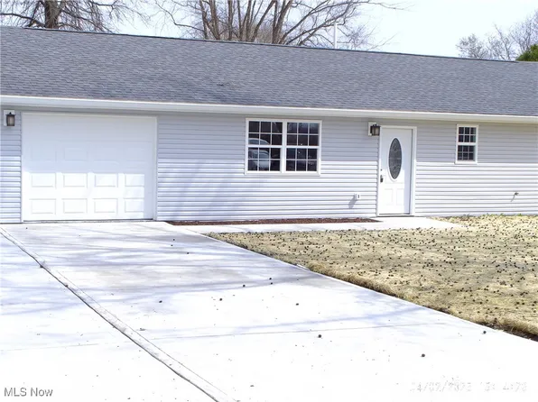 6230 Georgia Rd, Nashport, OH 43830