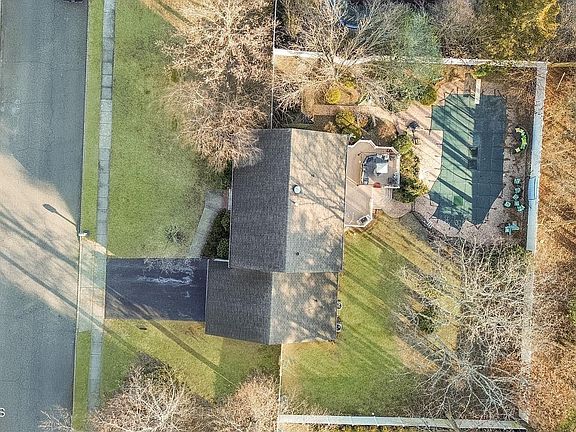 5th image of 2020 Brookewood Drive