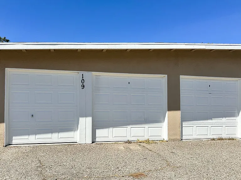 Clearbrook Ln (109) — Photo 12