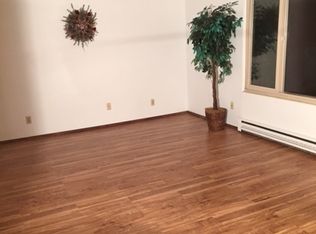 1300 6th Ave N APT B, Seattle, WA 98109